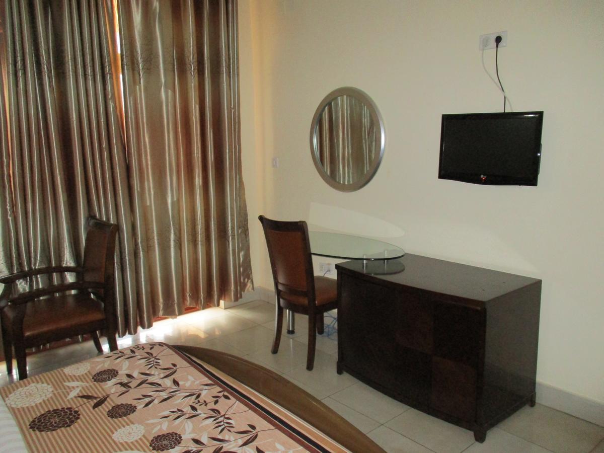 Amaris Hotel Kigali Extérieur photo