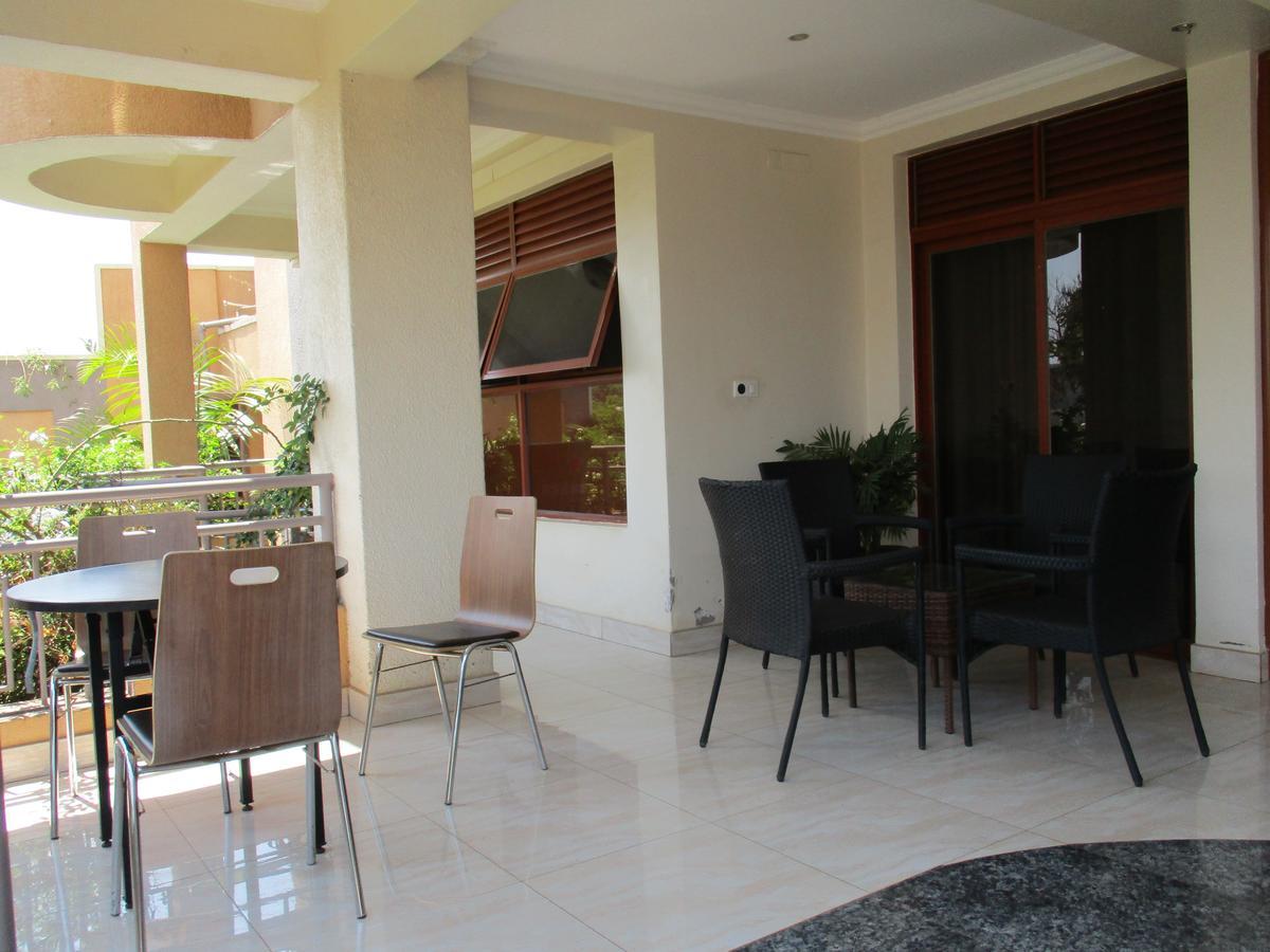 Amaris Hotel Kigali Extérieur photo