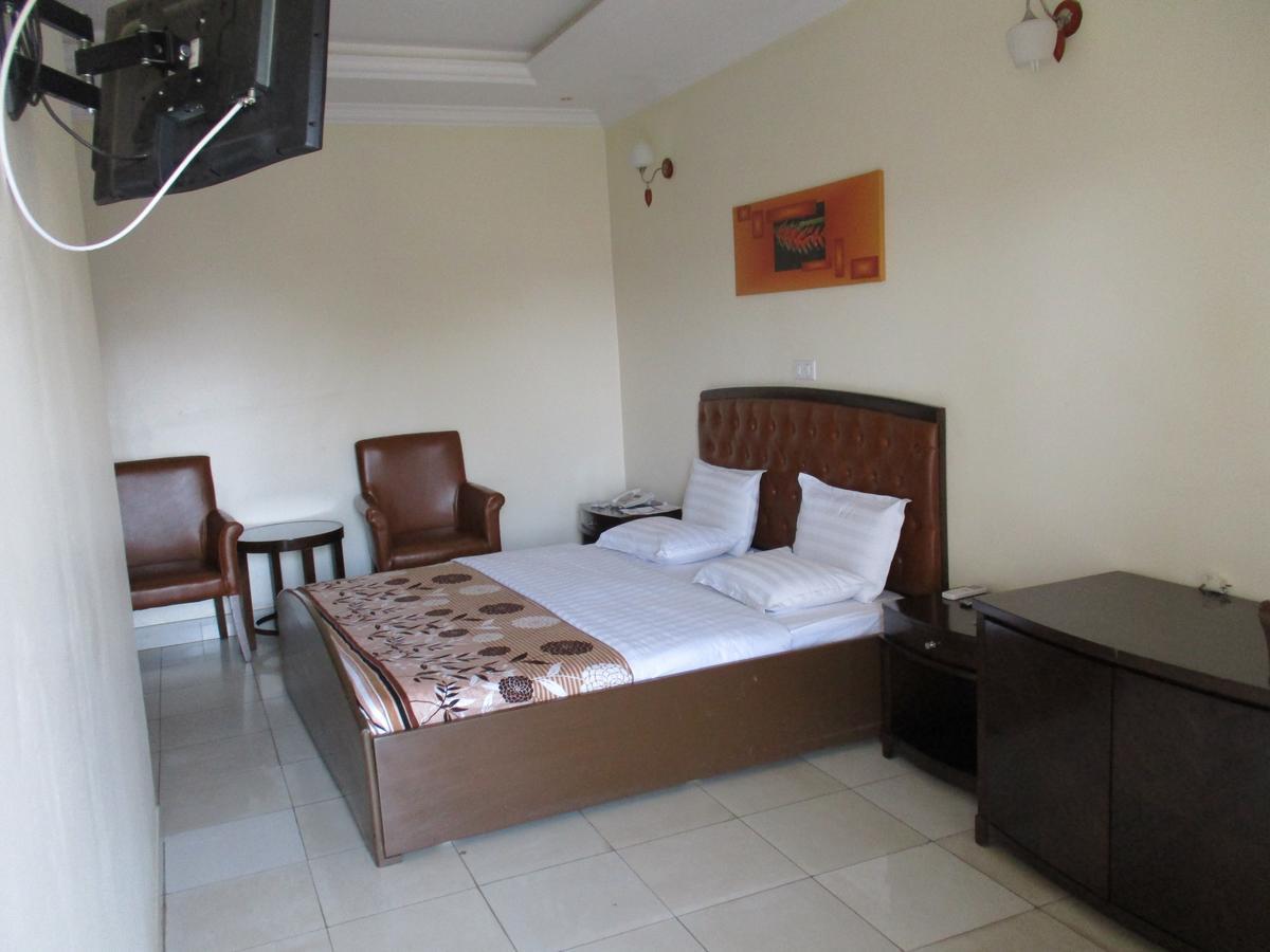 Amaris Hotel Kigali Extérieur photo
