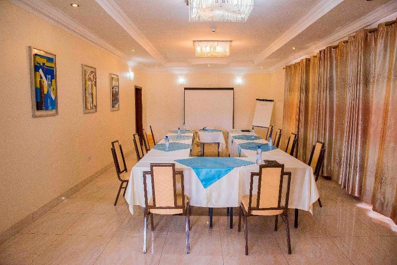 Amaris Hotel Kigali Extérieur photo