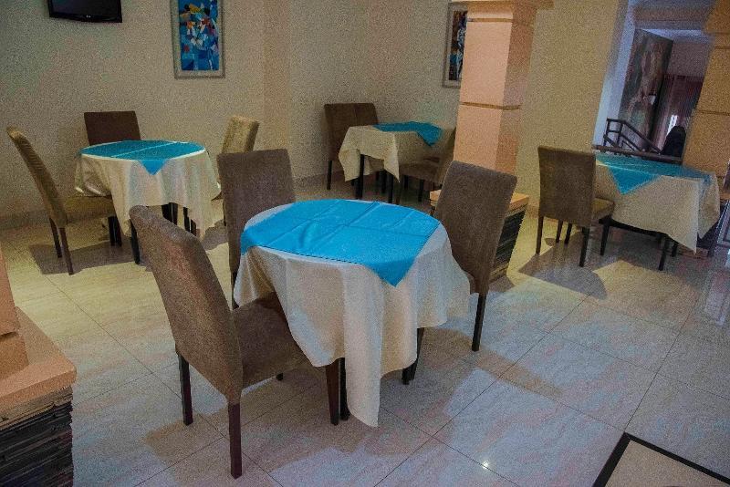 Amaris Hotel Kigali Extérieur photo